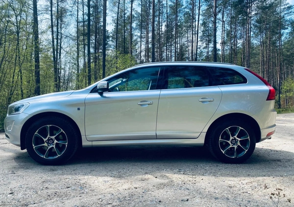 Volvo XC 60 cena 72000 przebieg: 150000, rok produkcji 2016 z Lubań małe 137